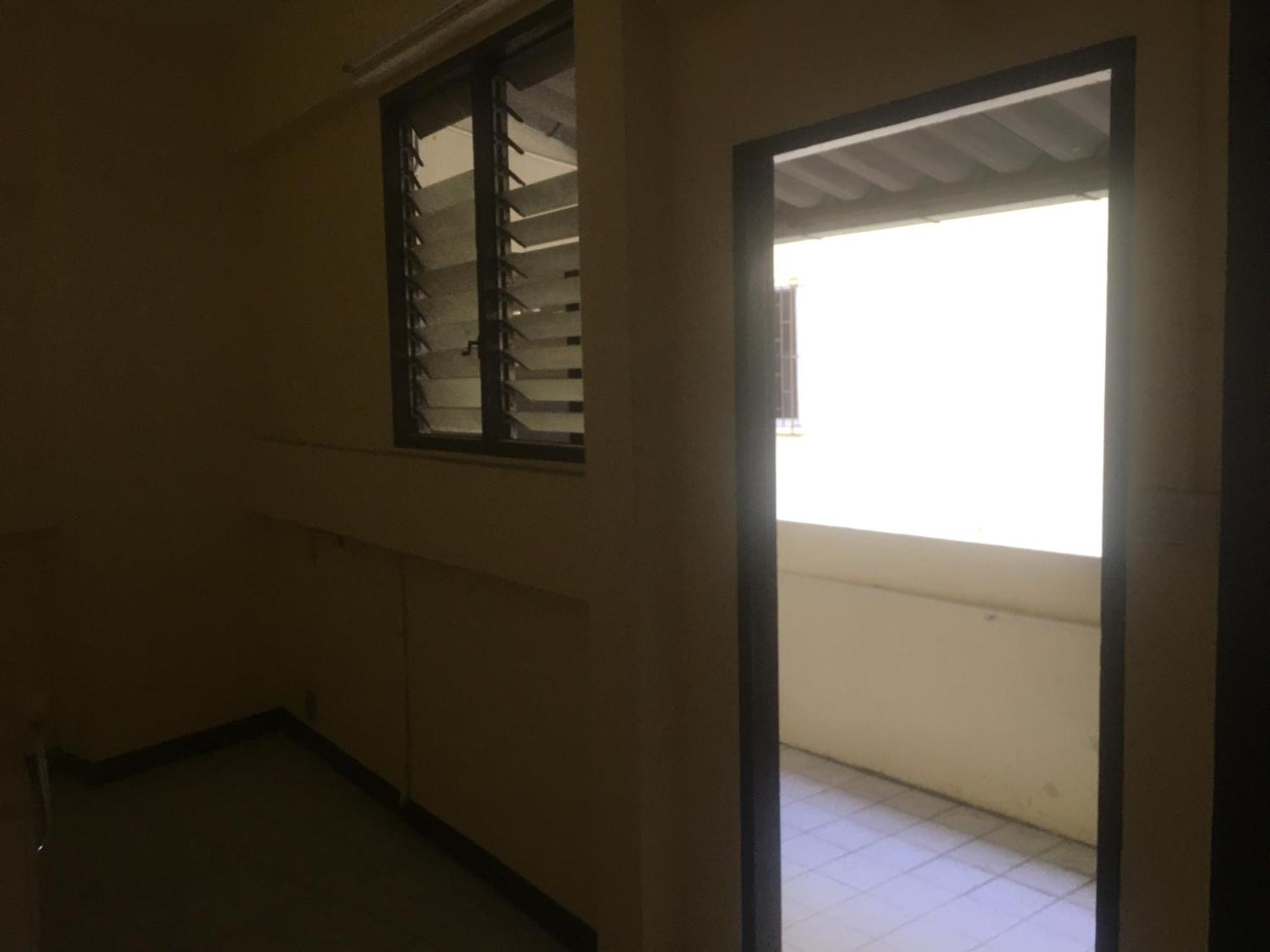 Albergue Gung Domitory Pattaya Exterior foto
